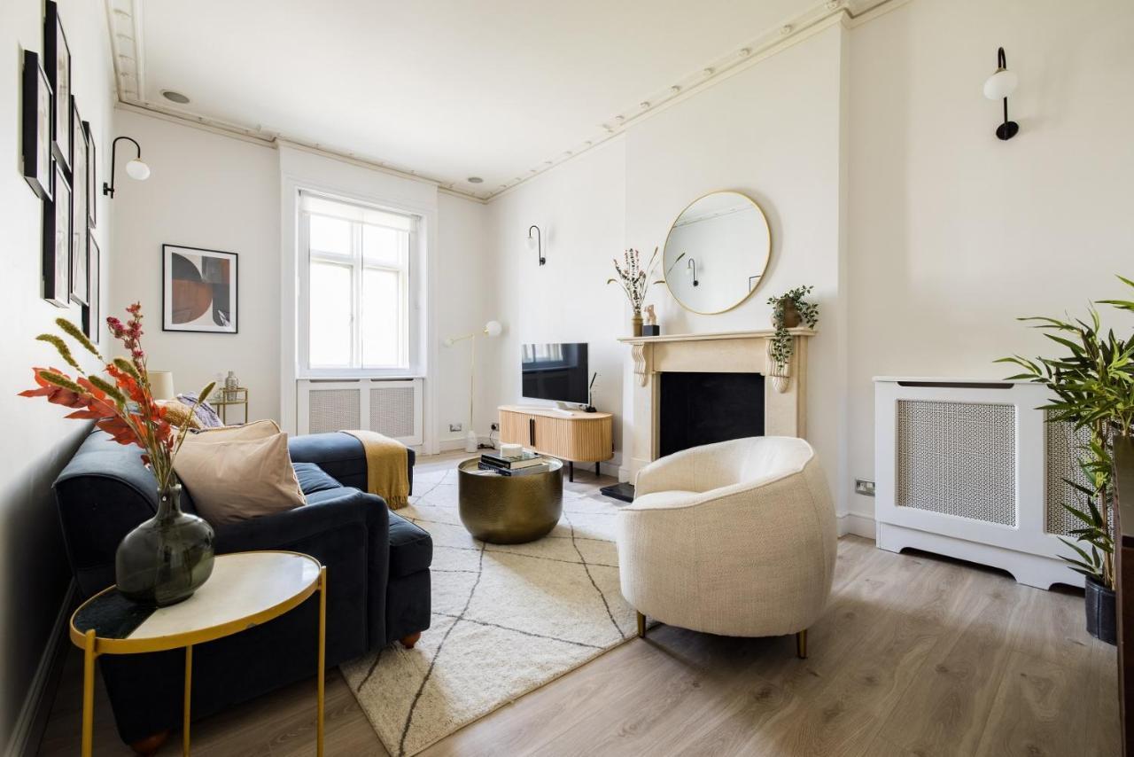 The Sussex Garden Retreat - Elegant 2Bdr Flat Daire Londra Dış mekan fotoğraf