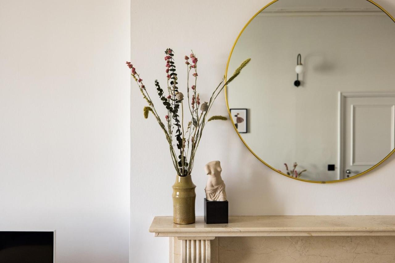 The Sussex Garden Retreat - Elegant 2Bdr Flat Daire Londra Dış mekan fotoğraf
